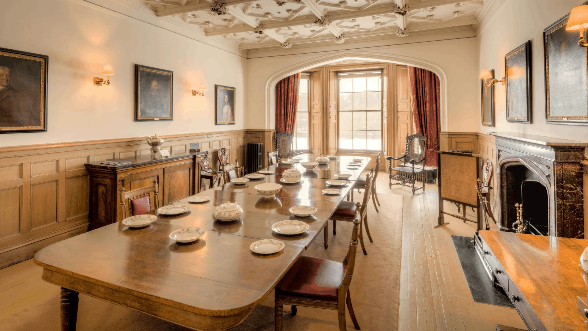 Elevating Your Dining Experience: The Best Handcrafted Dining Chairs in the UK for 2026